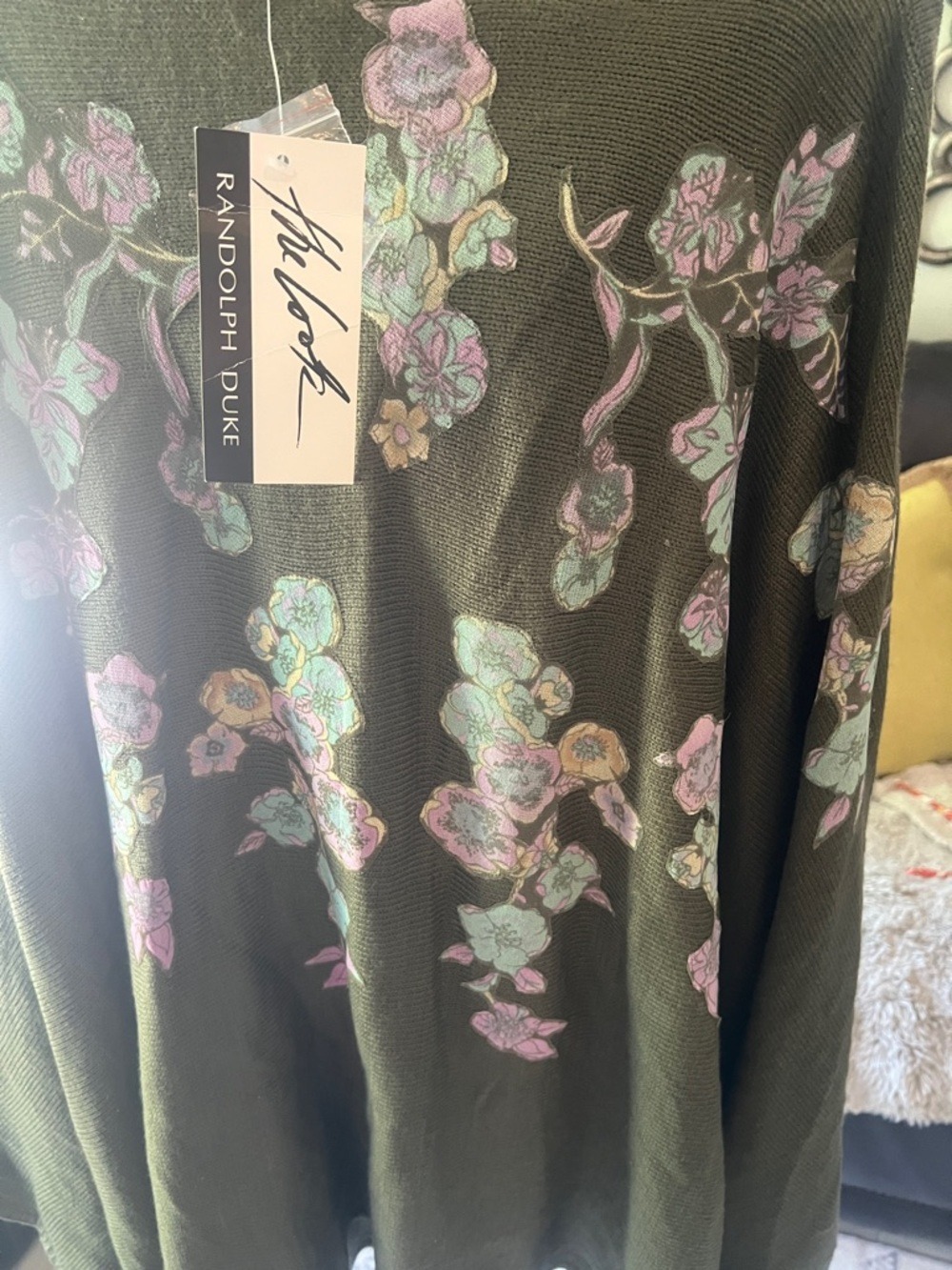 Randolph Duke Olive Knit Pullover with Pastel Floral Accents - Picture 4 of 8